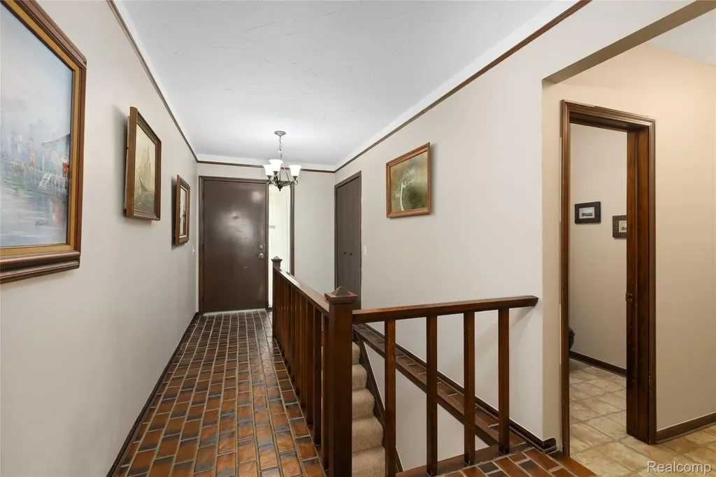 9730 Gibbs Road Springfield Charter Township MI 48348