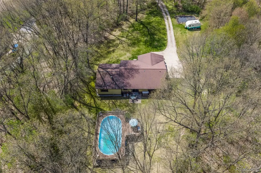 9730 Gibbs Road Springfield Charter Township MI 48348