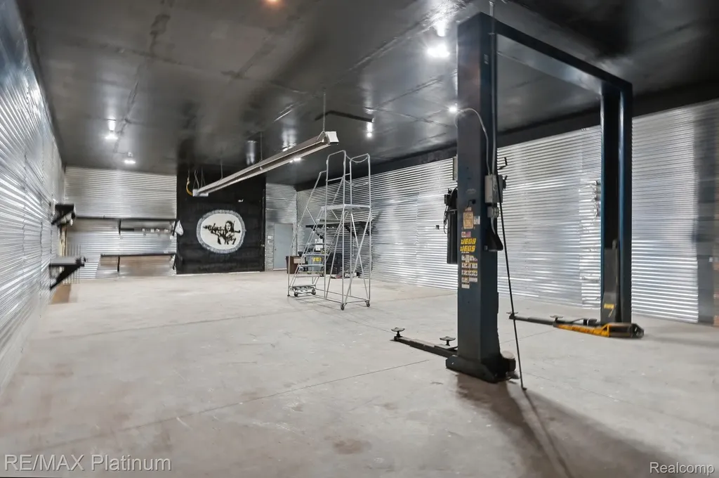 4328 N Gale Road Richfield Township MI 48423