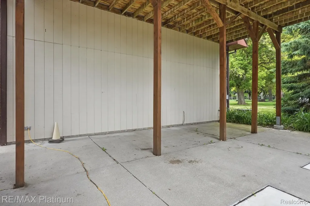 4328 N Gale Road Richfield Township MI 48423