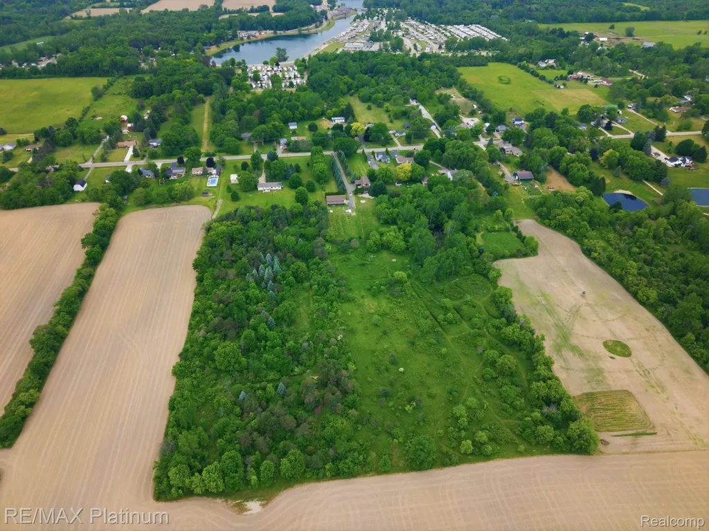 4328 N Gale Road Richfield Township MI 48423