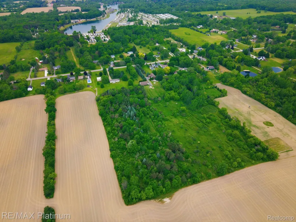 4328 N Gale Road Richfield Township MI 48423