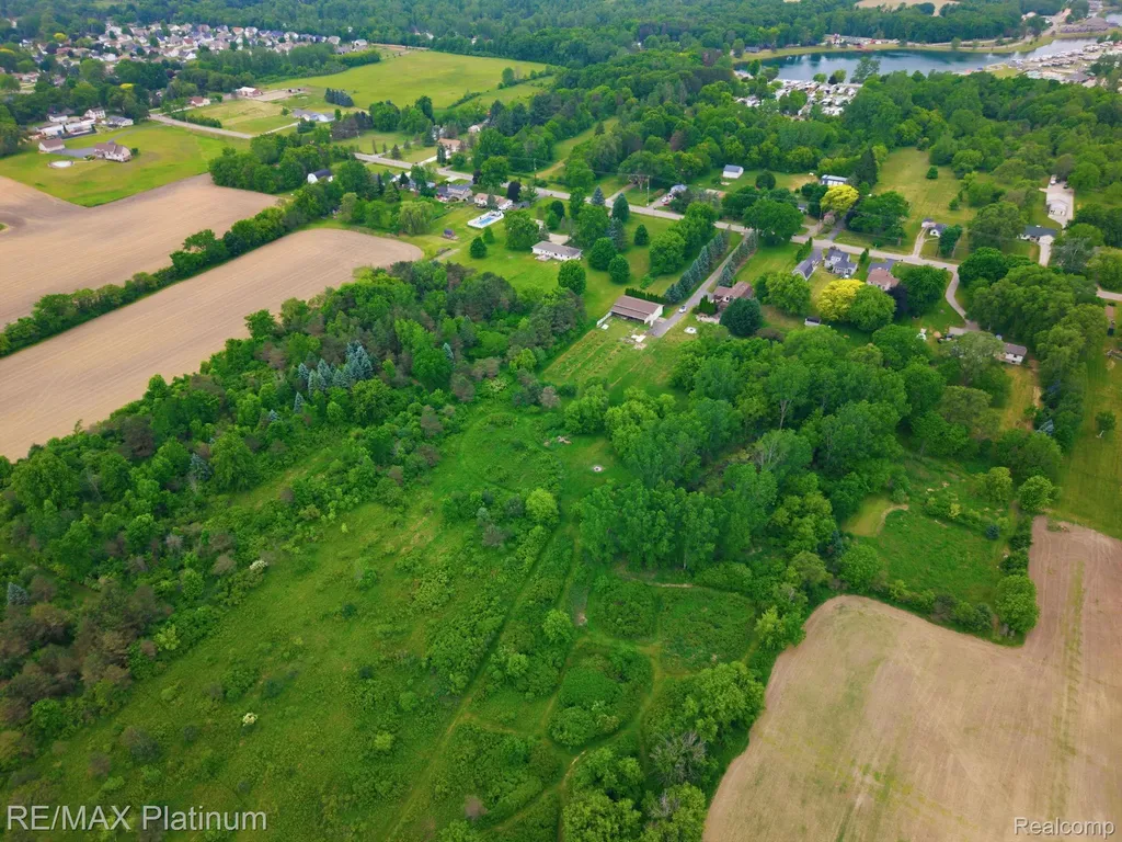 4328 N Gale Road Richfield Township MI 48423