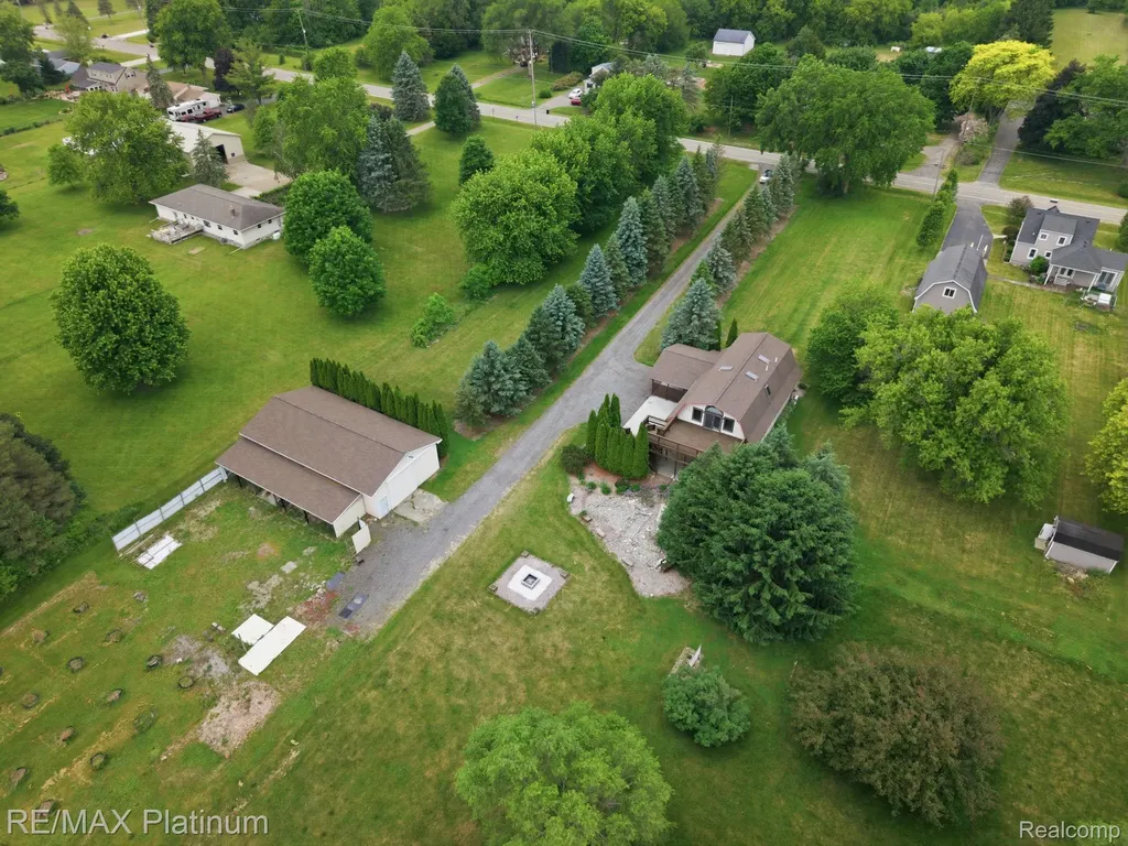 4328 N Gale Road Richfield Township MI 48423