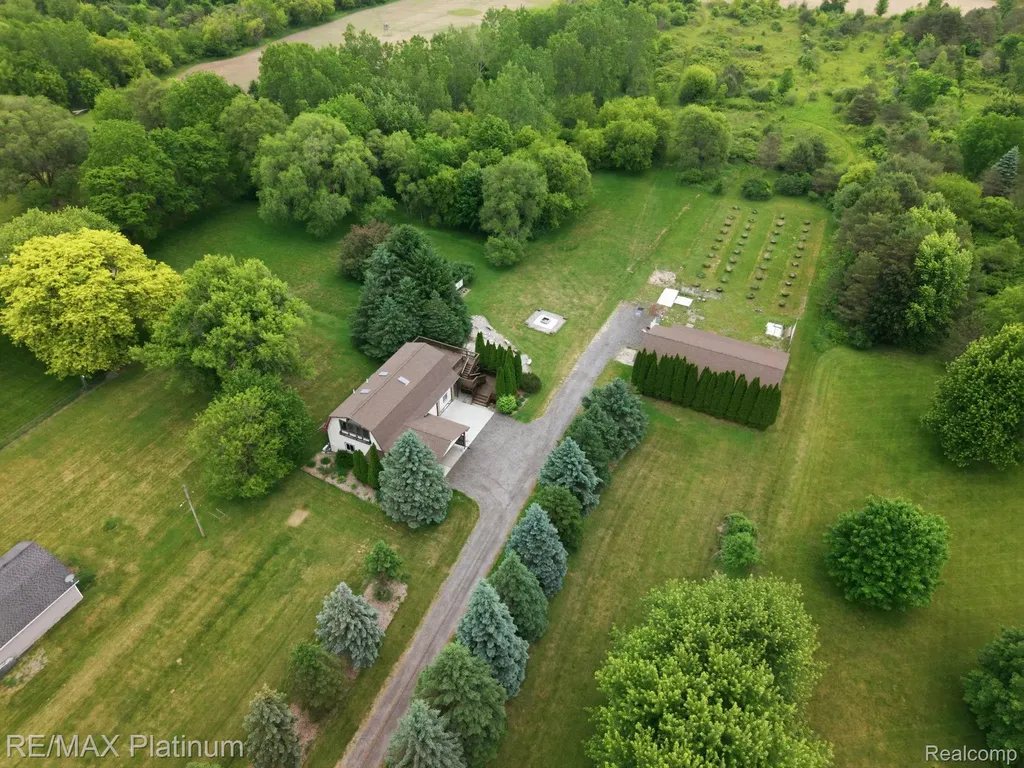 4328 N Gale Road Richfield Township MI 48423
