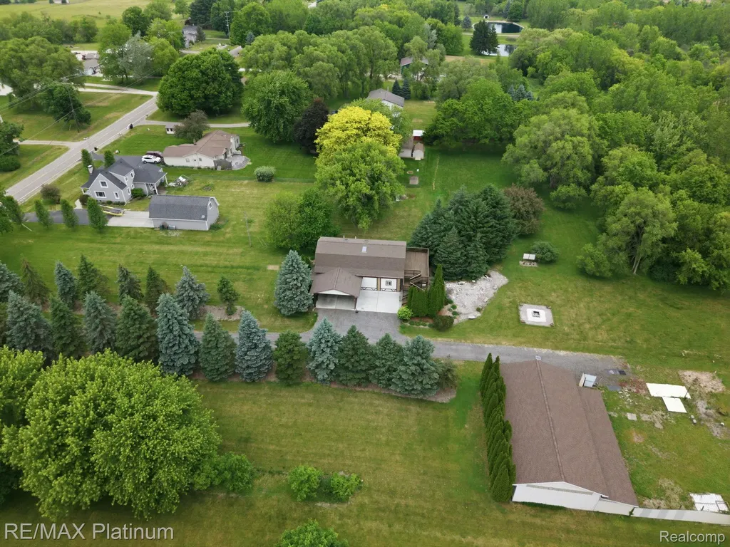4328 N Gale Road Richfield Township MI 48423