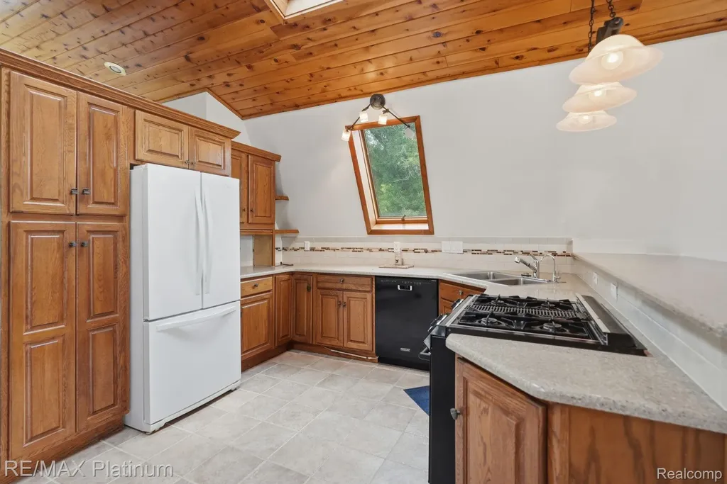 4328 N Gale Road Richfield Township MI 48423