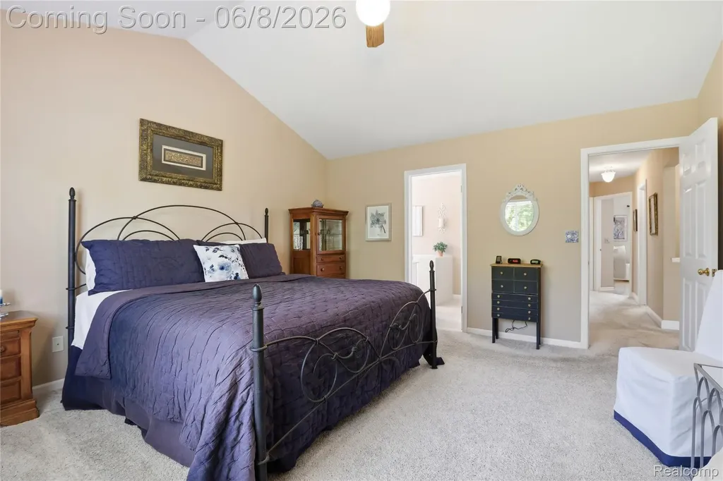 6153 Pine Creek Court Grand Blanc Charter Township MI 48439