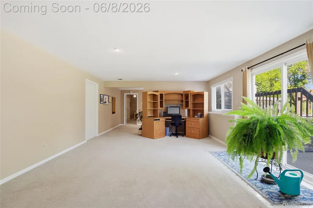 6153 Pine Creek Court Grand Blanc Charter Township MI 48439