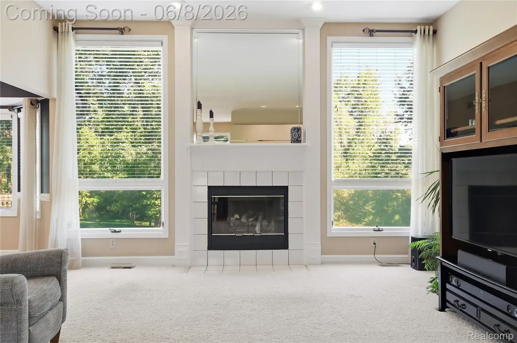 6153 Pine Creek Court Grand Blanc Charter Township MI 48439