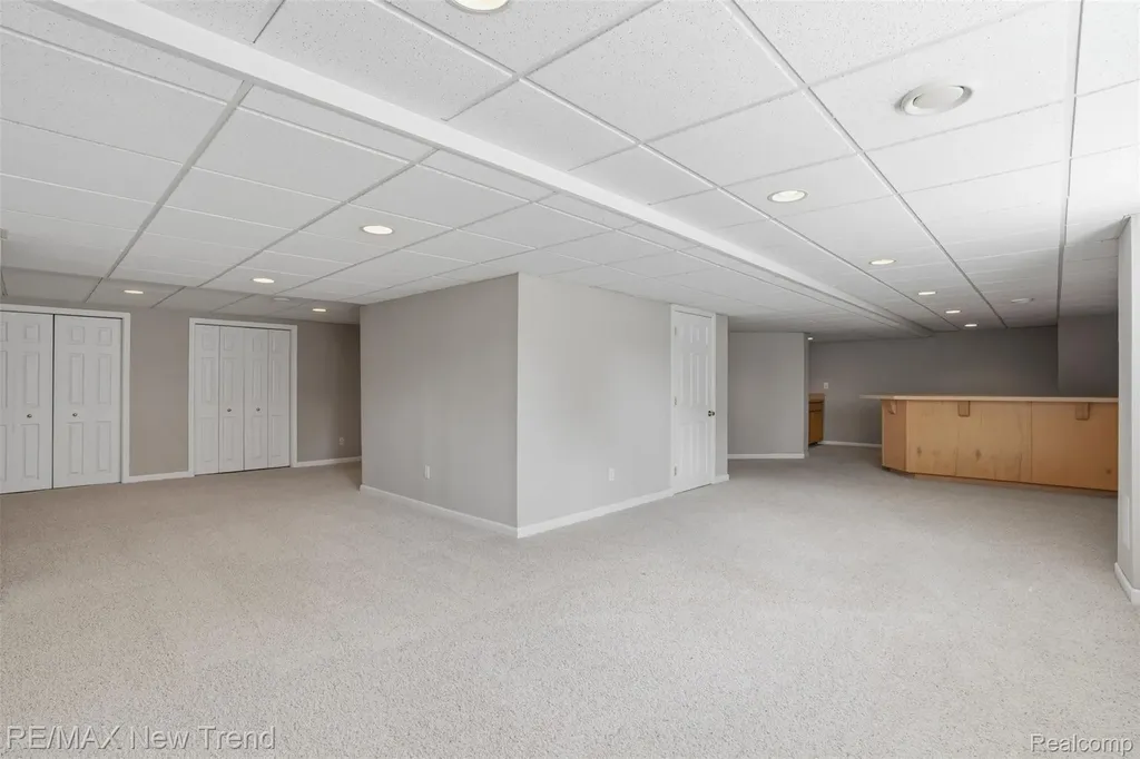 729 Akehurst Lane White Lake Charter Township MI 48386