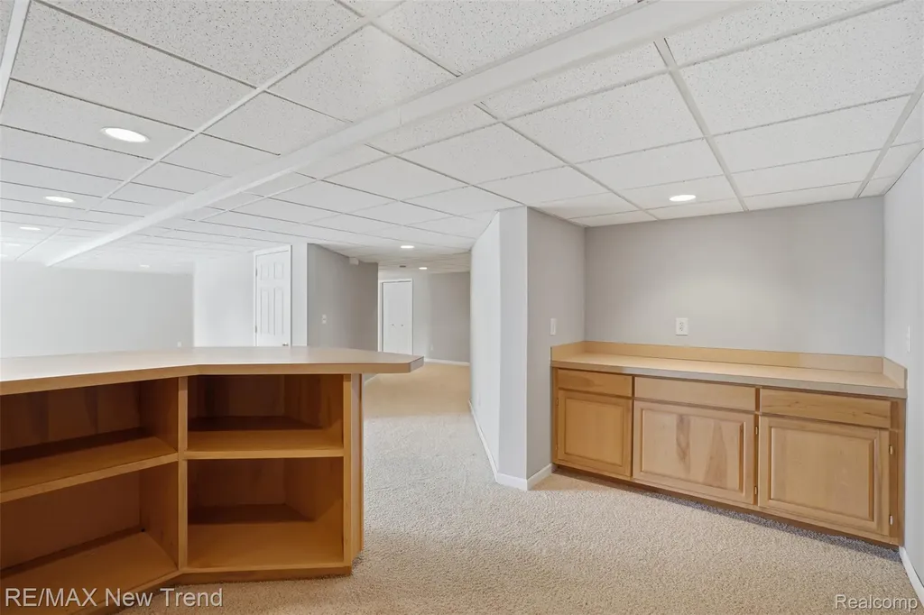 729 Akehurst Lane White Lake Charter Township MI 48386