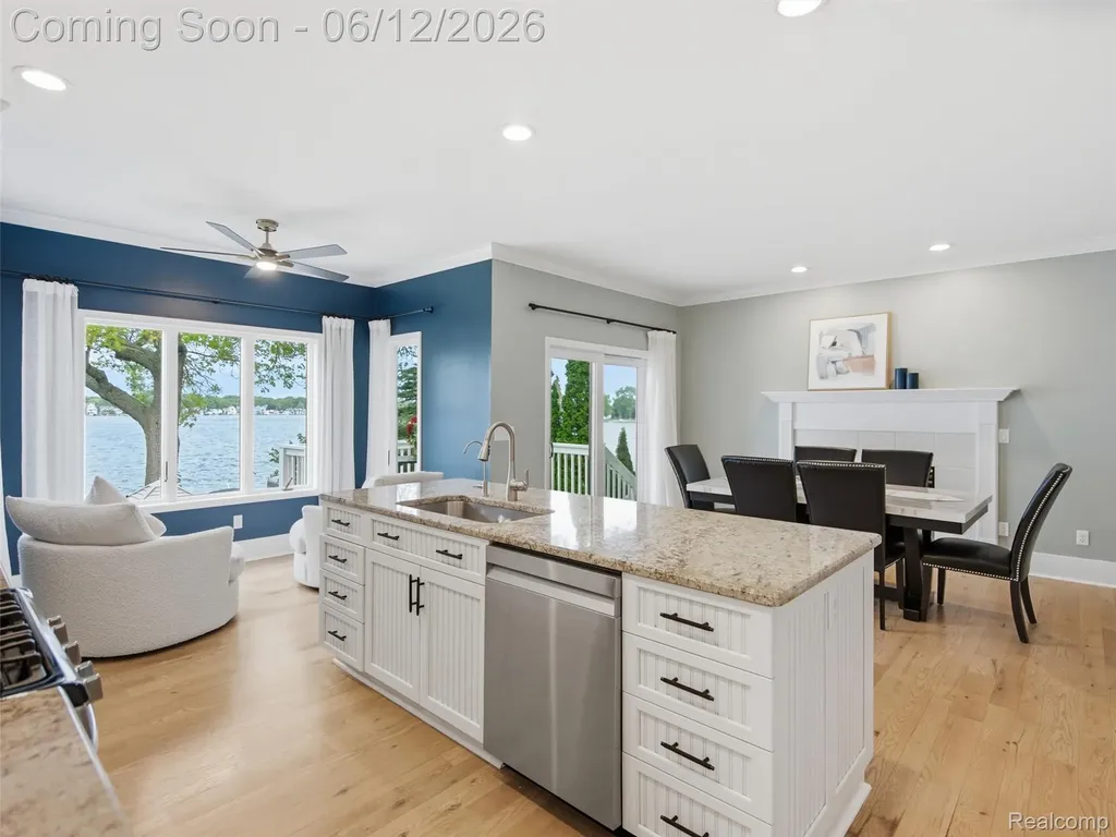 12224 Mantawauka Drive Fenton Charter Township MI 48430