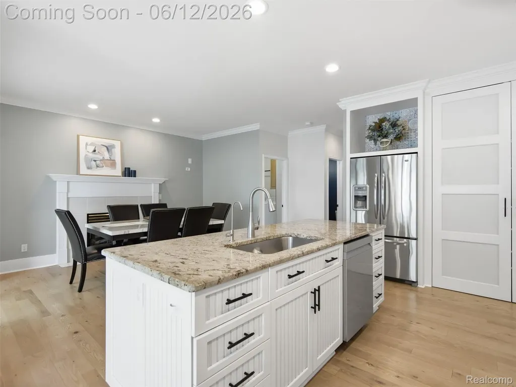 12224 Mantawauka Drive Fenton Charter Township MI 48430