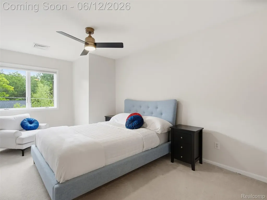 12224 Mantawauka Drive Fenton Charter Township MI 48430