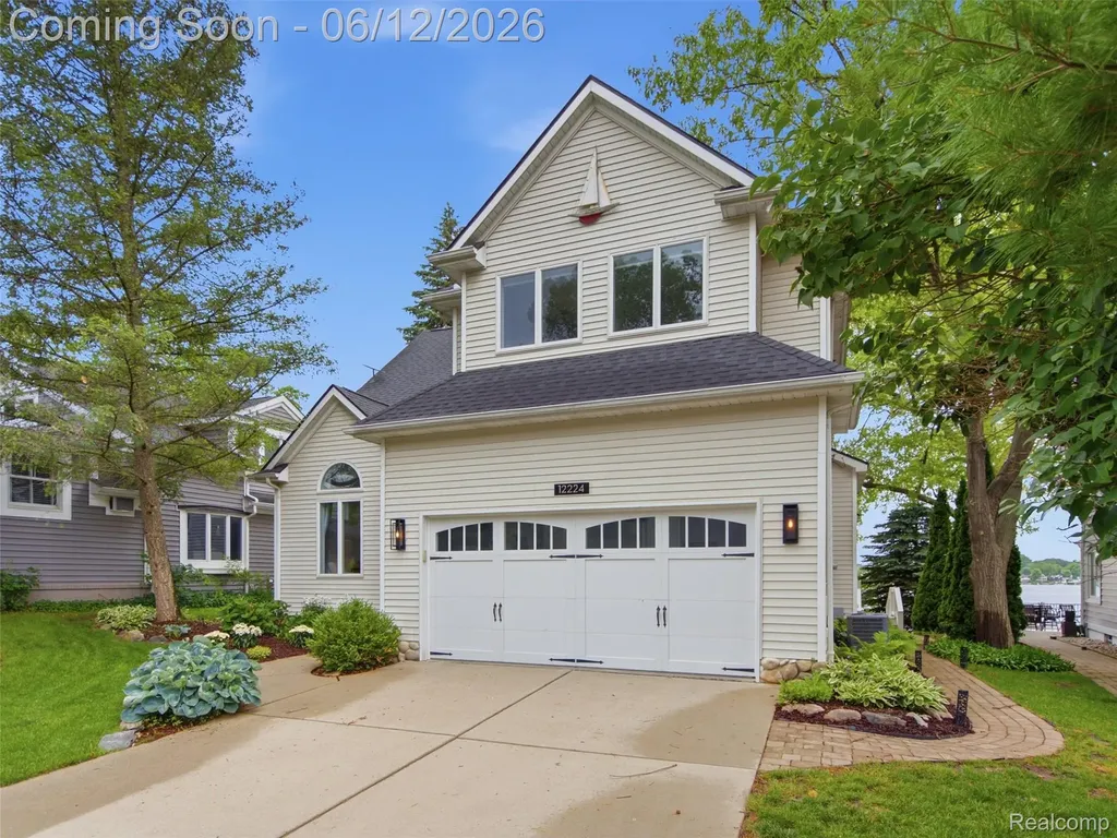 12224 Mantawauka Drive Fenton Charter Township MI 48430