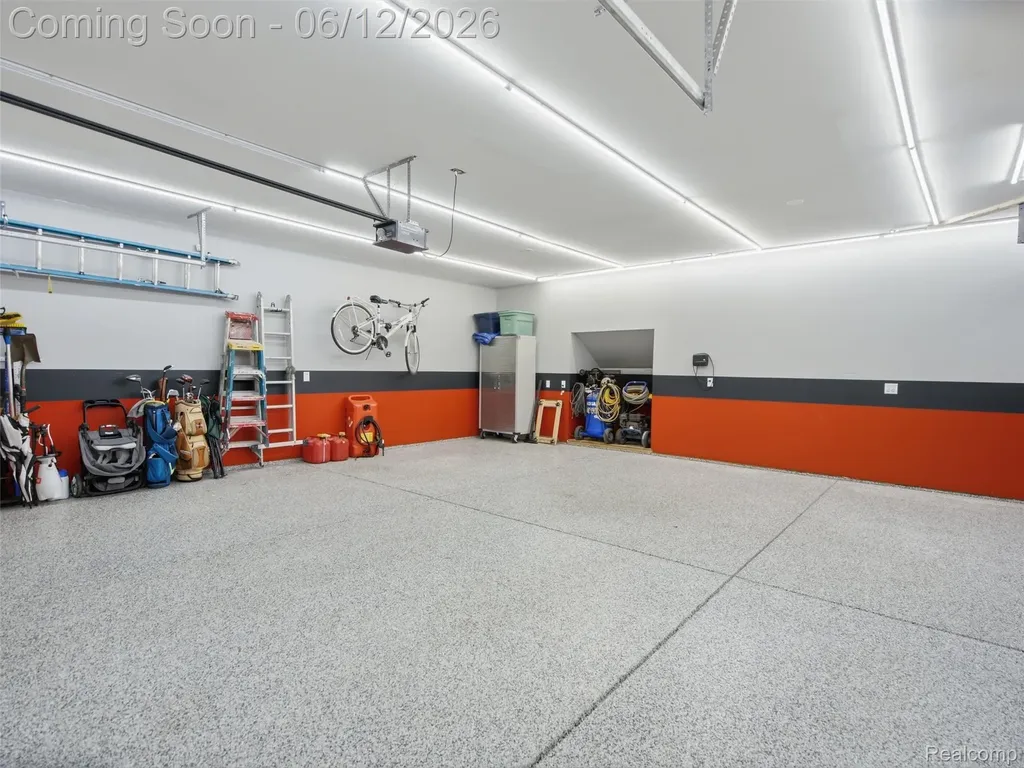 12224 Mantawauka Drive Fenton Charter Township MI 48430