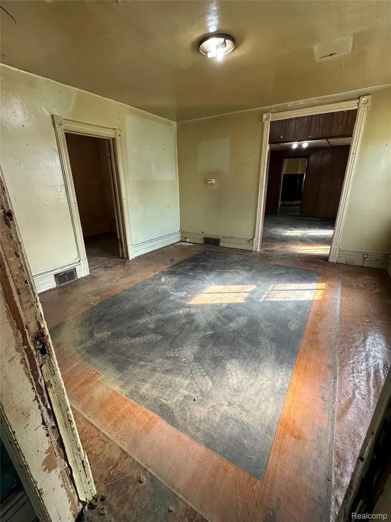 3518 E Palmer Street Detroit City MI 48211