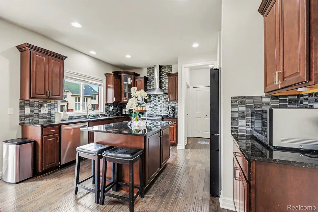 4119 Stonington Drive Troy City MI 48085