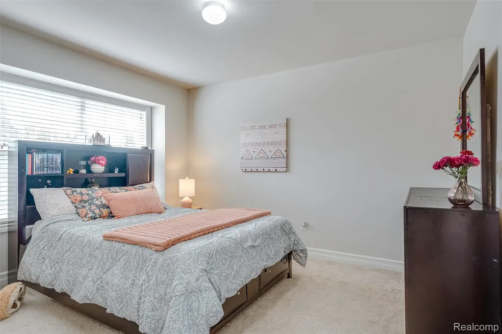 4119 Stonington Drive Troy City MI 48085