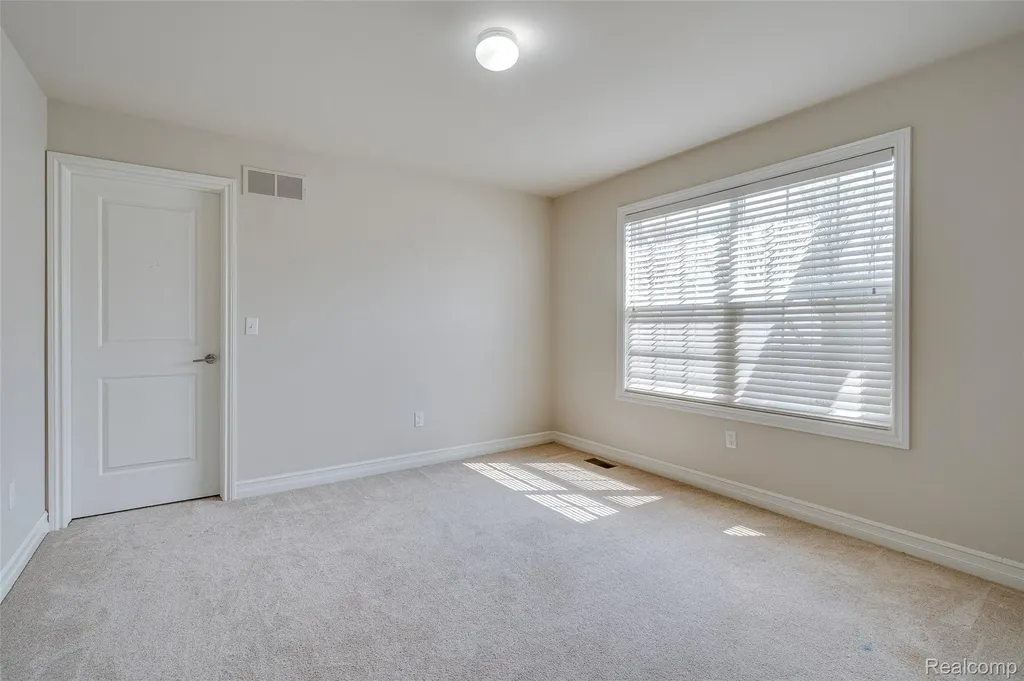 4119 Stonington Drive Troy City MI 48085