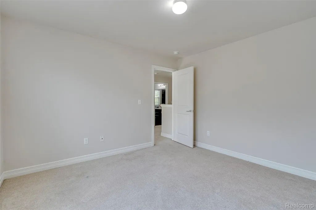 4119 Stonington Drive Troy City MI 48085