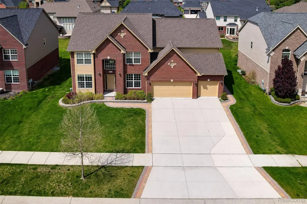 4119 Stonington Drive Troy City MI 48085