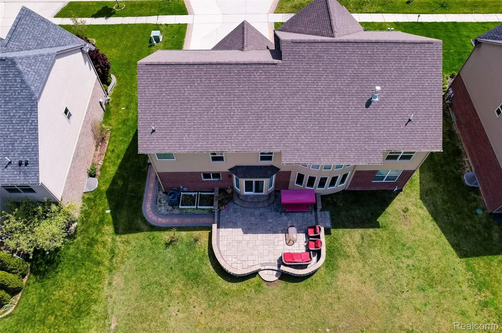 4119 Stonington Drive Troy City MI 48085
