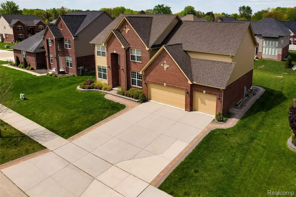 4119 Stonington Drive Troy City MI 48085