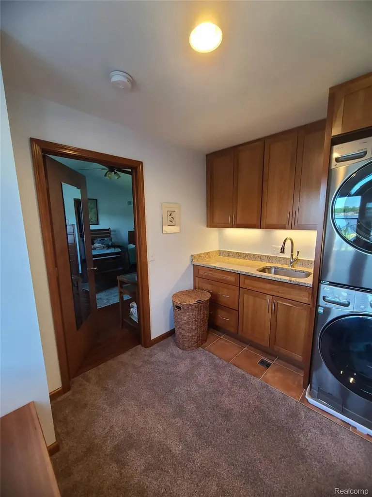 9568 Buckingham Street White Lake Charter Township MI 48386