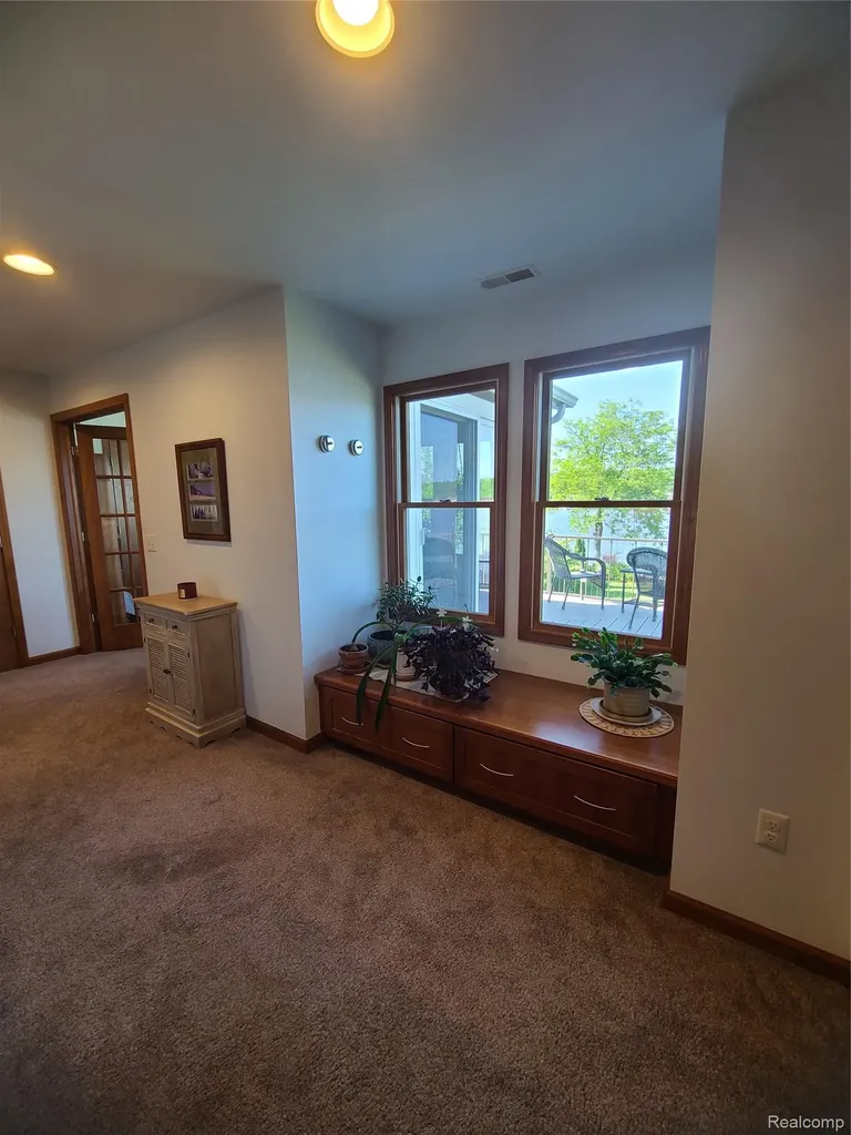 9568 Buckingham Street White Lake Charter Township MI 48386