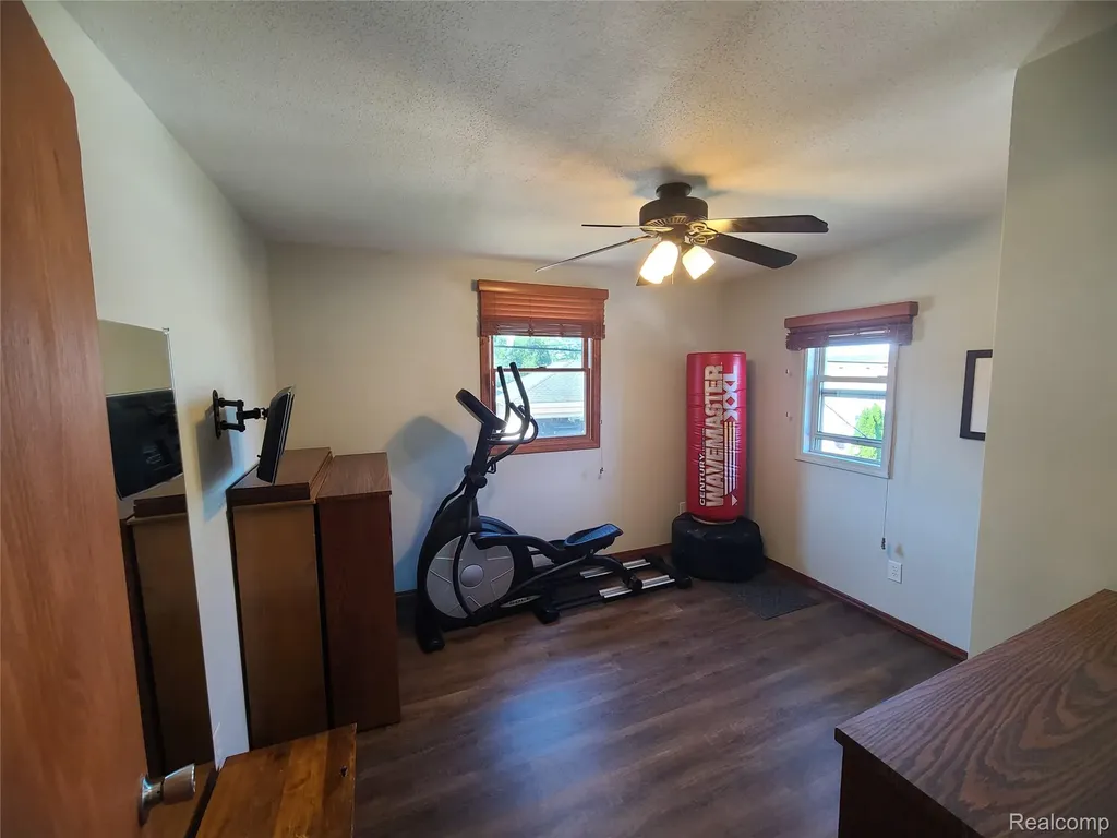 9568 Buckingham Street White Lake Charter Township MI 48386