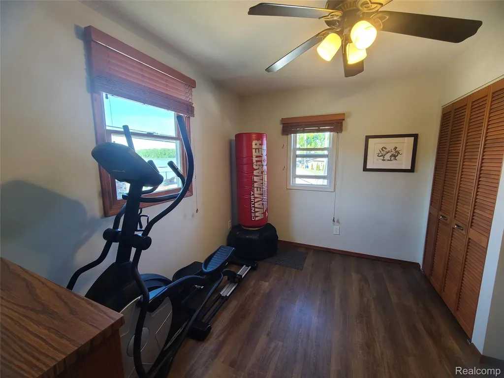 9568 Buckingham Street White Lake Charter Township MI 48386