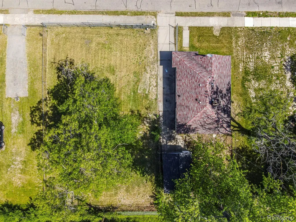 8539 Desoto Street Detroit City MI 48238