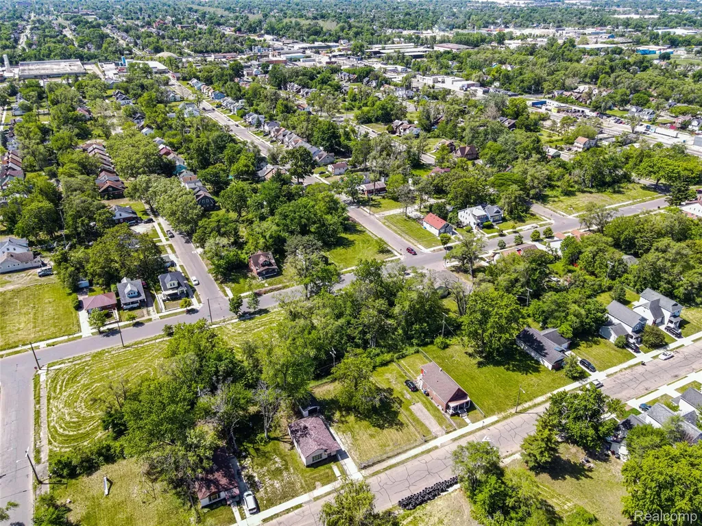 8539 Desoto Street Detroit City MI 48238