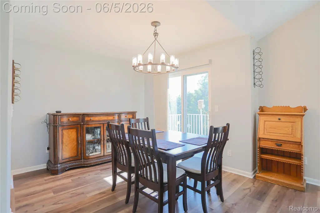1859 Flagstone Circle Rochester City MI 48307