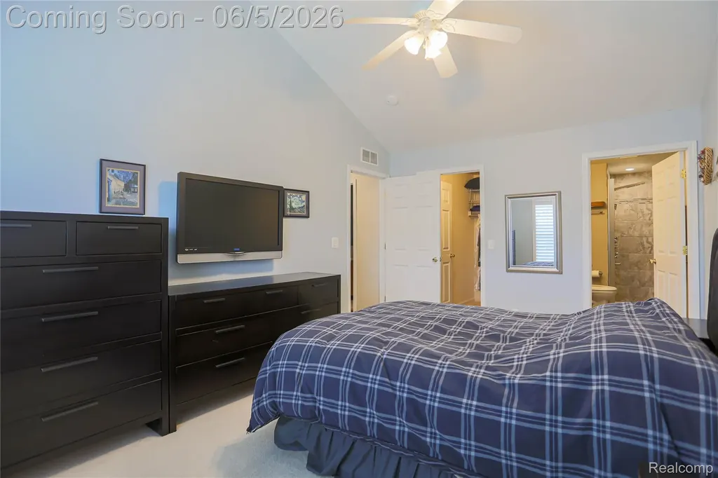 1859 Flagstone Circle Rochester City MI 48307