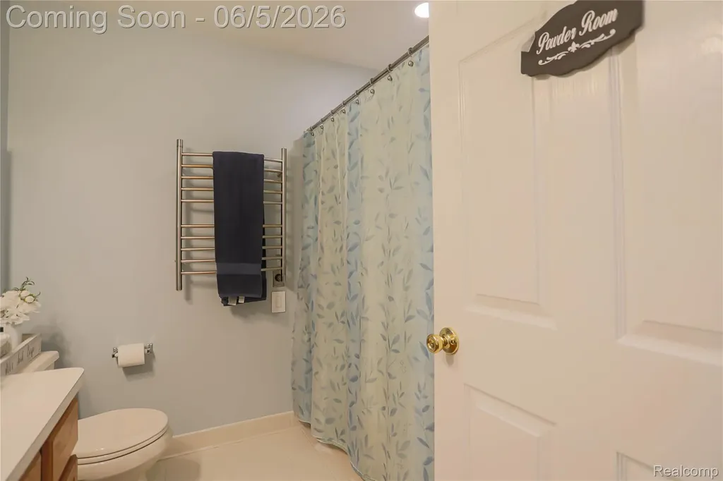 1859 Flagstone Circle Rochester City MI 48307