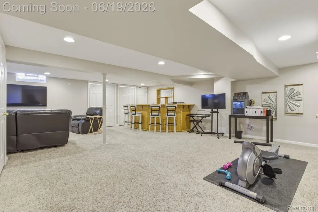 16999 Cristina Court Clinton Charter Township MI 48038