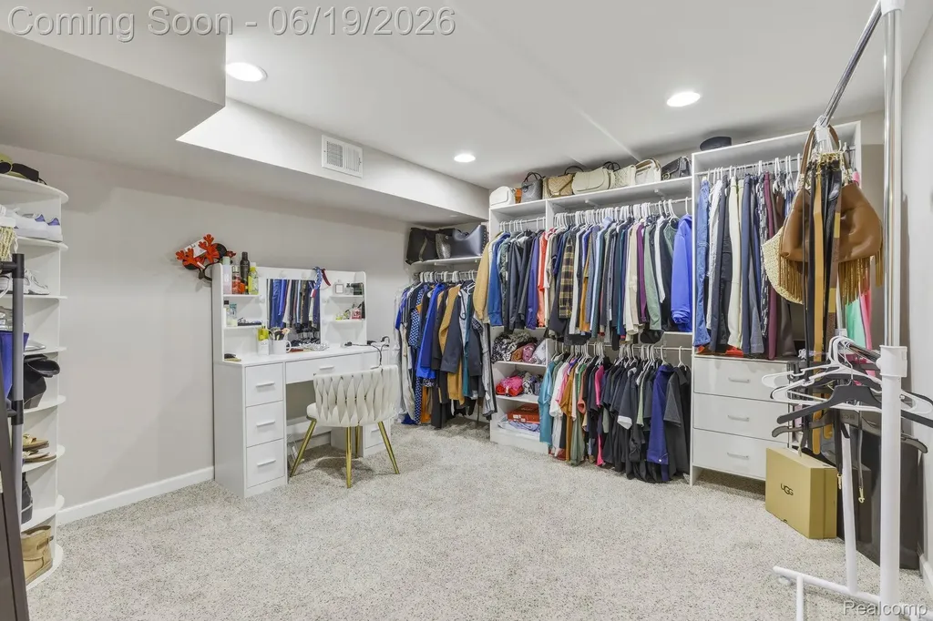 16999 Cristina Court Clinton Charter Township MI 48038