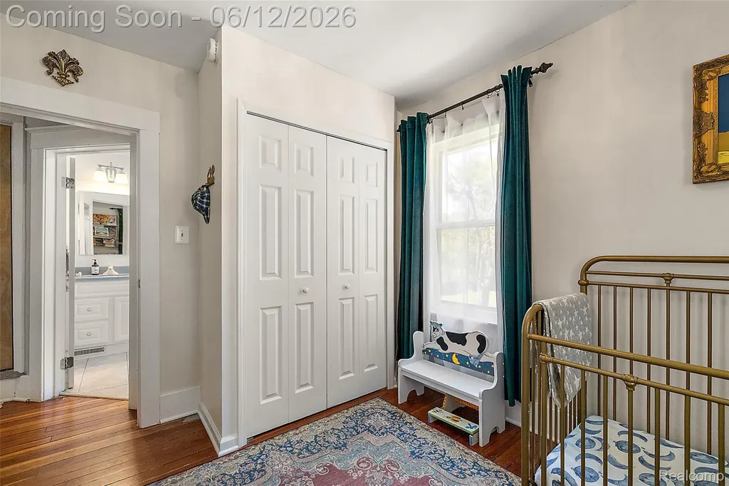 495 Lincoln Avenue Clawson City MI 48017