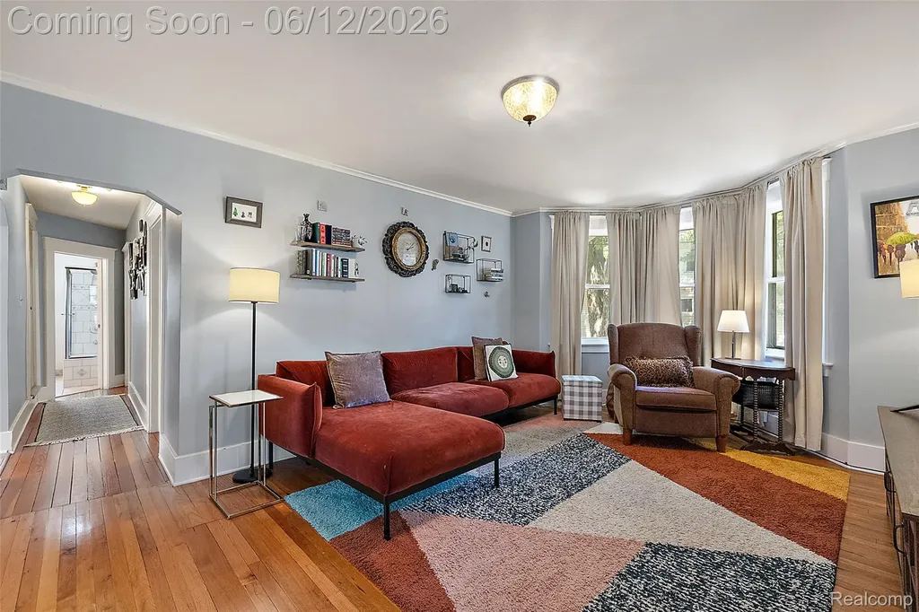 495 Lincoln Avenue Clawson City MI 48017