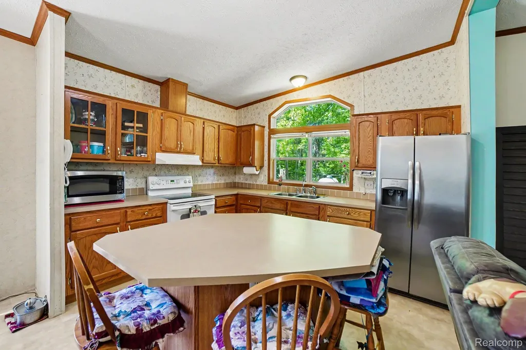 4772 S Bard Road Beaverton Township MI 48612