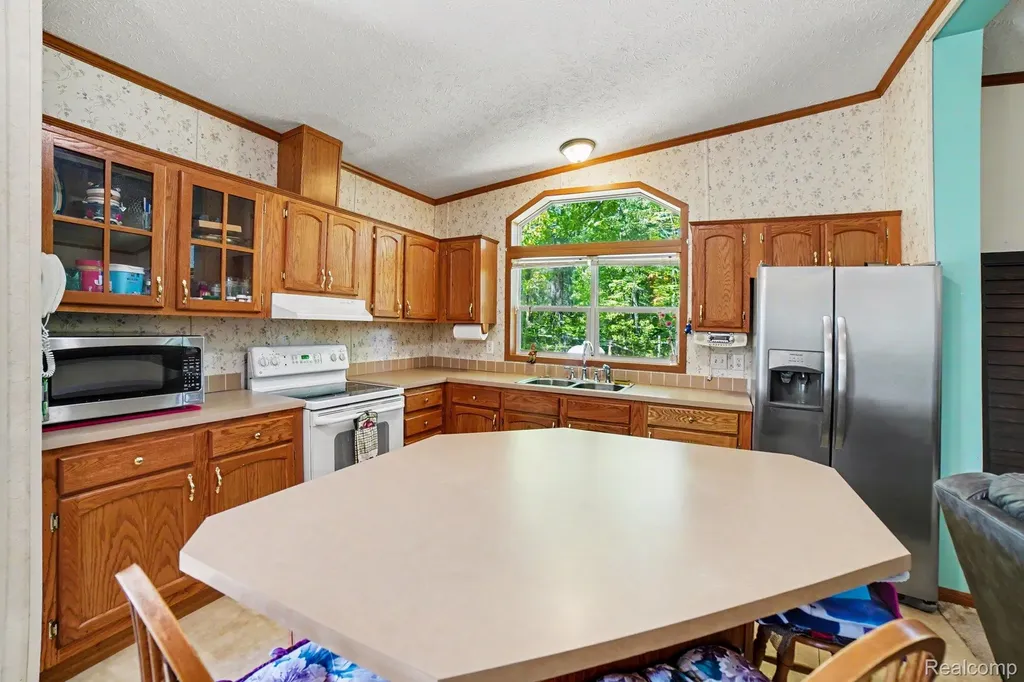 4772 S Bard Road Beaverton Township MI 48612
