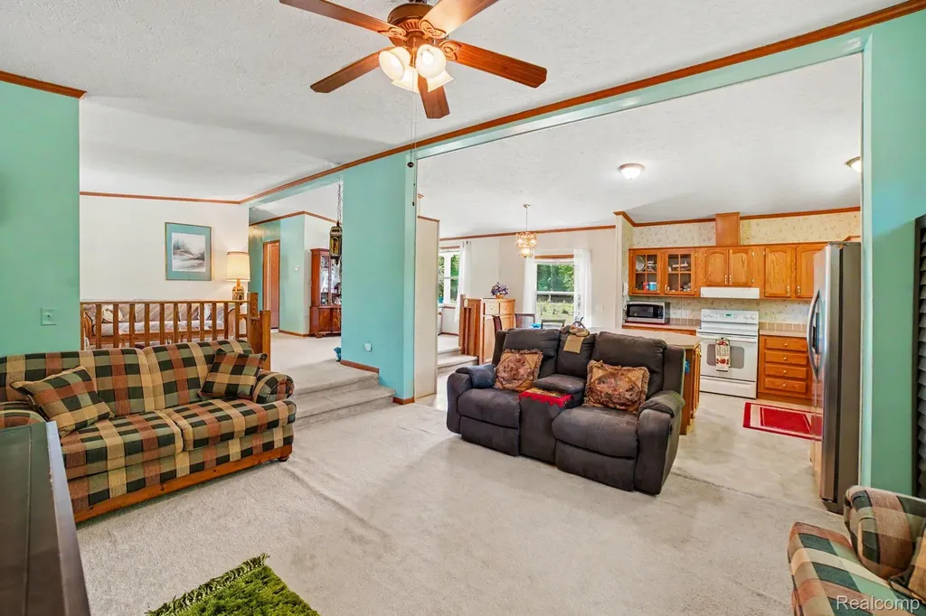 4772 S Bard Road Beaverton Township MI 48612