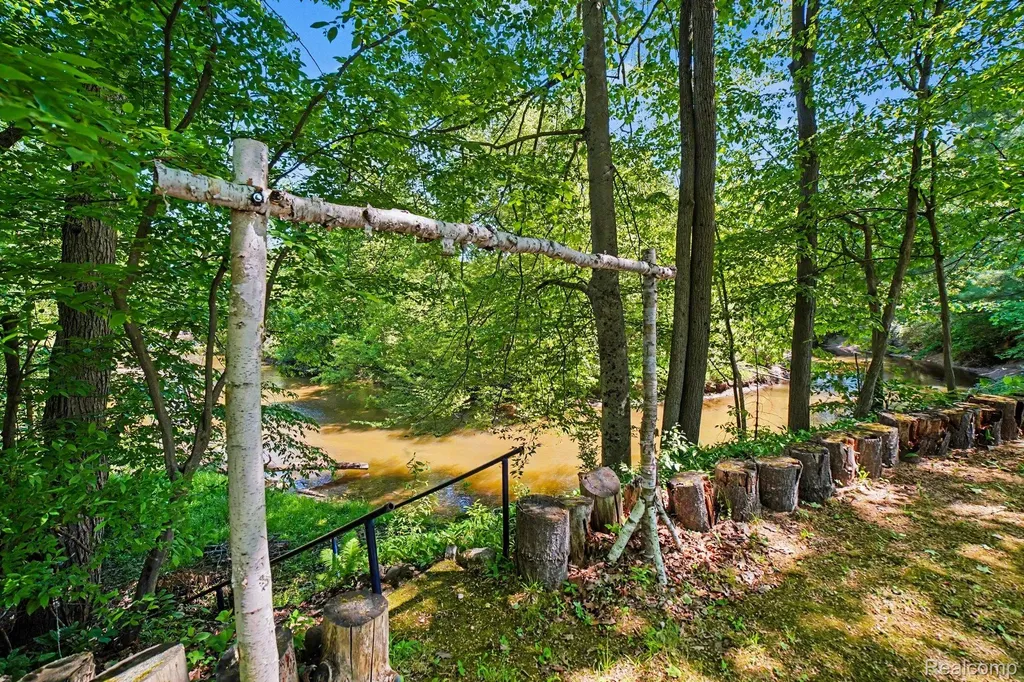 4772 S Bard Road Beaverton Township MI 48612