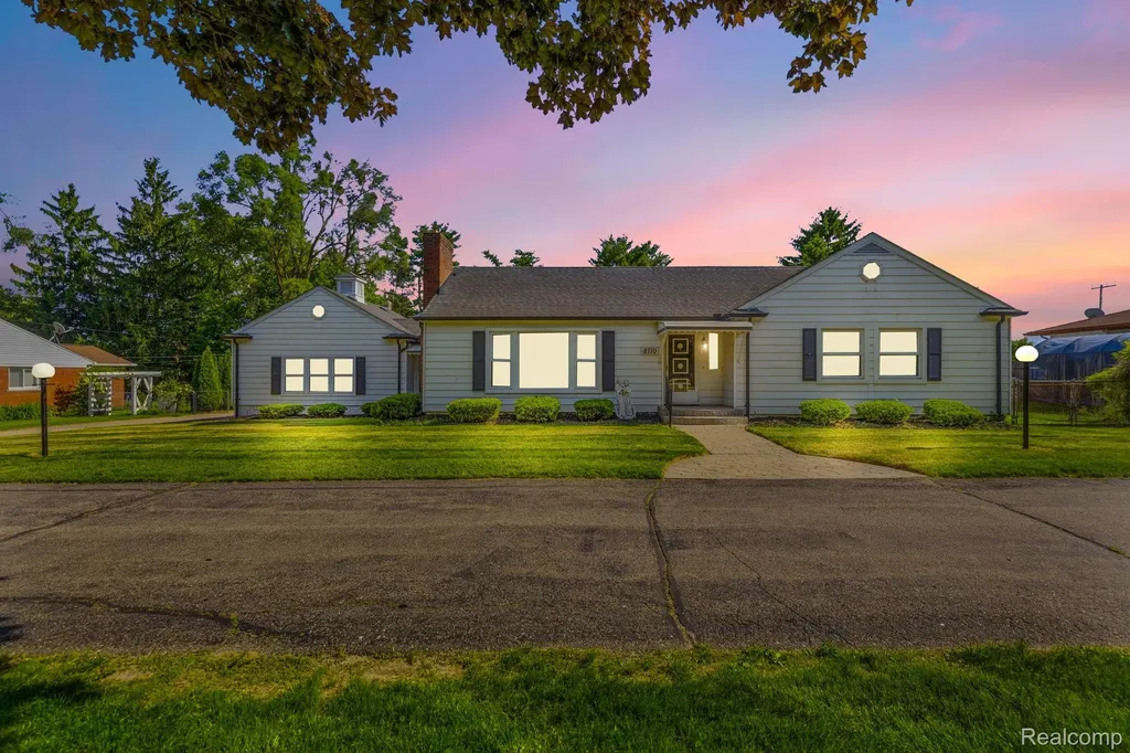 8710 32 Mile Road Washington Township MI 48095