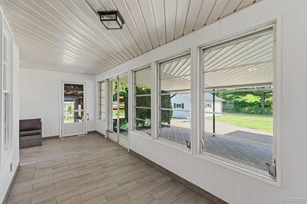 8710 32 Mile Road Washington Township MI 48095