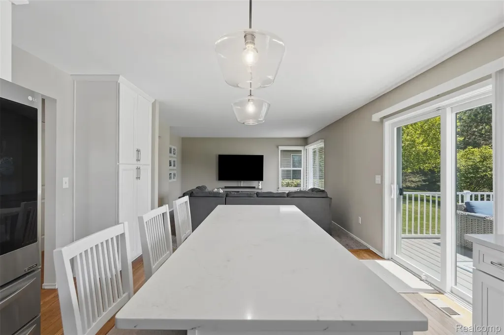 1661 Scio Ridge Road Scio Township MI 48103