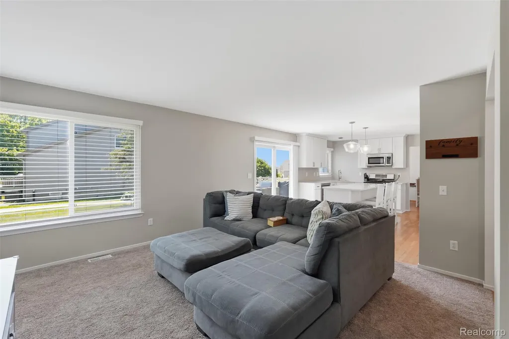 1661 Scio Ridge Road Scio Township MI 48103